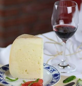 红酒奶酪减肥效果佳，教你如何选择奶酪